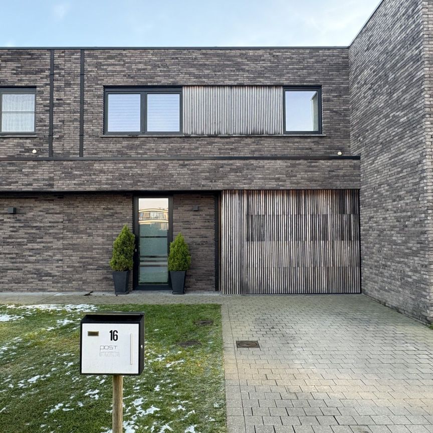 Nieuwbouw woning in Sint-Eloois-Vijve - Photo 1