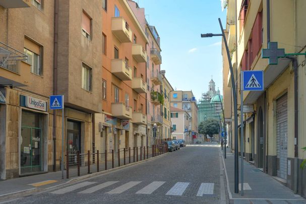 Bilocale via Aurelia 88, Vado Centro, Vado Ligure - Foto 1