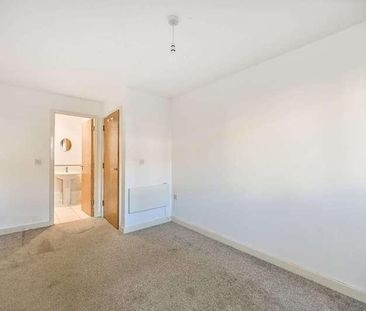 Lanadron Close, Isleworth, TW7 - Photo 5