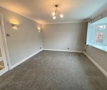 2 BED Flat To rent - Photo 1