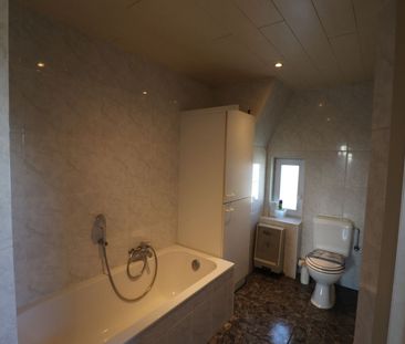 Een dakappartement met 1 slaapkamer op een rustige locatie in Beerse. - Photo 5