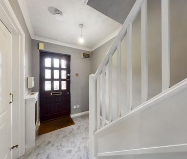 2 bedroom terraced house to rent - Photo 4