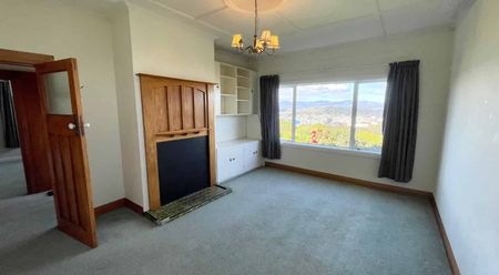 Charming 4-Bedroom Home with views in Wellington’s Desirable Northland - Photo 4