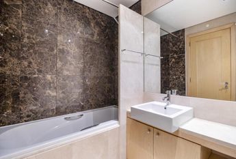 3 Bedroom Apartment with a view, Fórum Oeiras, Oeiras