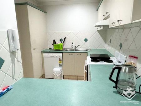 Peaceful Fully Furnished Living - Photo 5