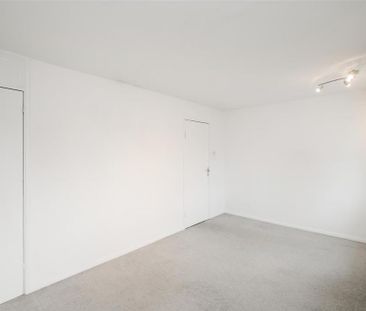 2 bedroom duplex to rent - Photo 4