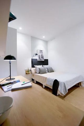 Calle Salamanca, Valencia, Valencian Community 46005 - Photo 2