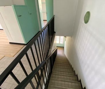 Location Appartement 4 pièces 85m² ST DENIS 97400 - Photo 5