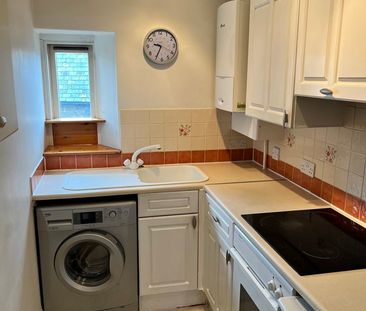 Flat B, 29 Old Road, AB54 8JH, Huntly - Photo 5
