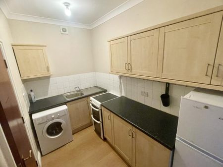 Welbeck Avenue, Southampton - Photo 5