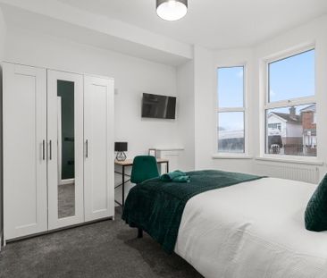 785 Crumlin Road, Belfast, BT14 8AA - Photo 6