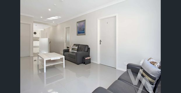 Your Next Student Move. - Photo 1