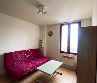 Location Appartement 1 pièce Meublé 15m² MONT DE MARSAN 40000 - Photo 1