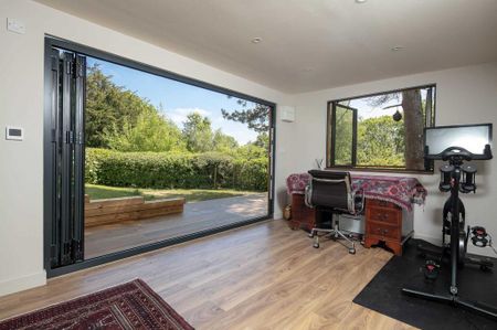 4 bedroom house to rent - Photo 4