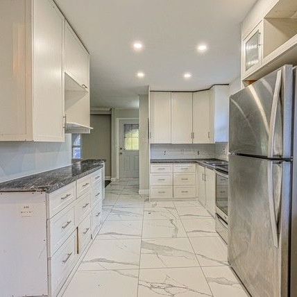 For Lease - 90 Flamborough Main Level Drive, Toronto, Ontario - Photo 1