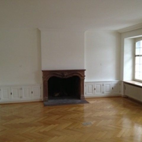 Grosszügige Altbauwohnung im Herzen vom St. Johann - Photo 1