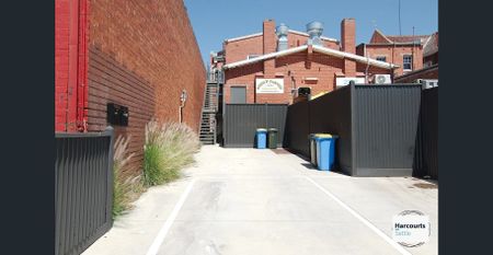 Ashburton Village first floor apartment - Photo 2