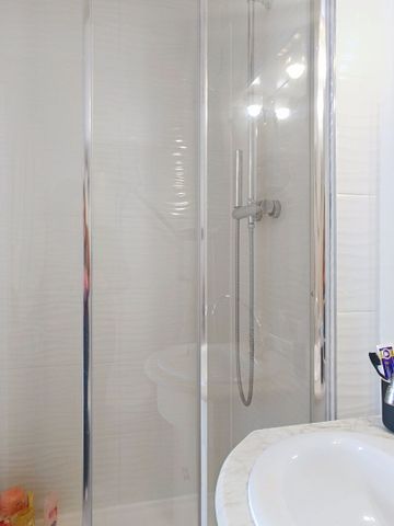 Appartement à louer - REIMS - CERNAY - Photo 4
