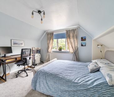 3 bedroom detached house to rent - Photo 2