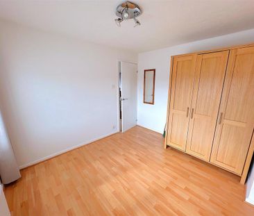 2 bedroom semi-detached house to rent - Photo 3