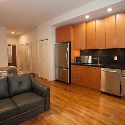 Hi Floor Studio Apartment at Coal Harbour - Photo 1