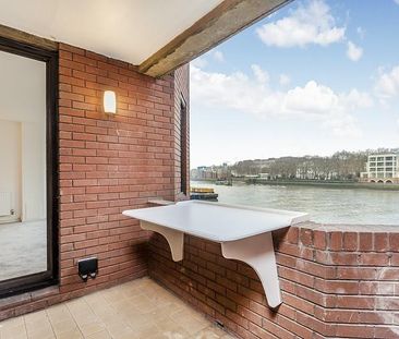 Riverside Court, SW8, London - Photo 3