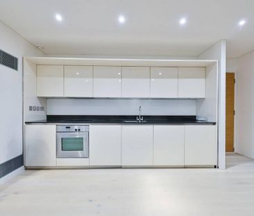 1 bedroom flat to rent - Photo 6