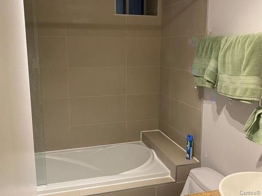Appartement à louer - Montréal (Côte-des-Neiges/Notre-Dame-de-Grâce) (Côte-des-Neiges) Appartement à louer - Montréal (Côte-des-Neiges/Notre-Dame-de-Grâce) (Côte-des-Neiges) - Photo 1