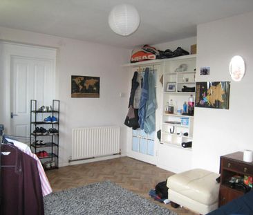 3 bedroom flat to rent - Photo 4