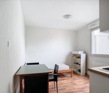 STUDIO MEUBLE – 18m2 – 69008 – LYON – Réf. 10191 - Photo 2