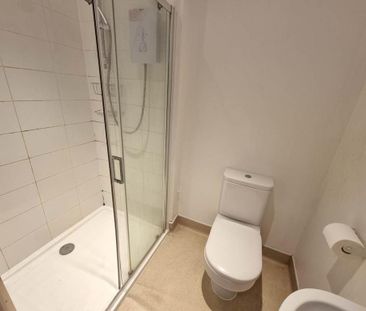 Studio to rent - Photo 6