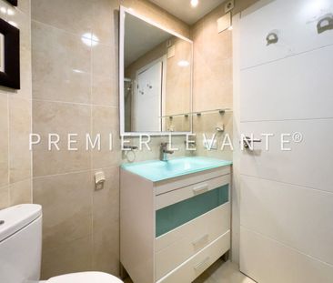 Piso de alquiler en Calle San Vicente, Mercado - Photo 2