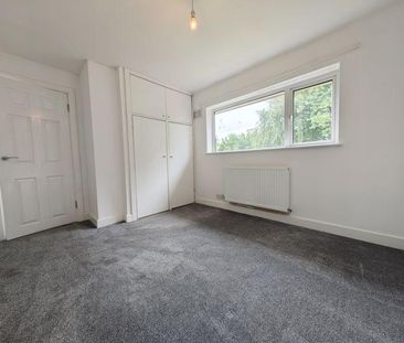 2 bedroom semi-detached house to rent - Photo 6