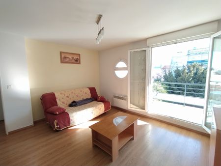 Appartement meublé - 2 pièces - Montjuzet/Chanturgue - Photo 4