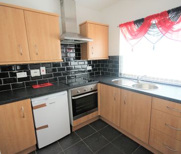 8 Ainsworth Pass, Belfast, BT13 3FQ - Photo 2