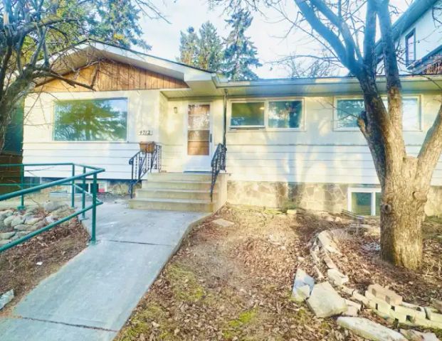 3 Bedroom 2 Bath Main Floor | 4712 22 Avenue Northwest, Calgary - Photo 1