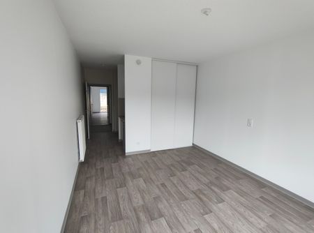 Location Appartement 1 pièce 22m² FRANQUEVILLE ST PIERRE 76520 - Photo 2