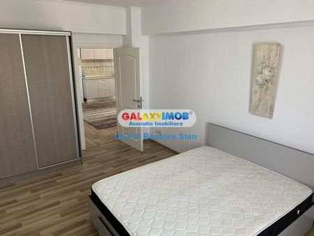 Inchiriere apartament 3 camere imobil rezidential 2010 Oltenitei - Fotografie 5