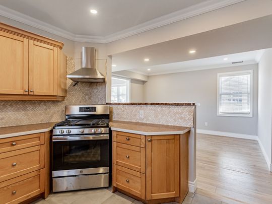 For Lease - 1315 Broadview Street Unit# Main, Pickering, Ontario - Photo 1