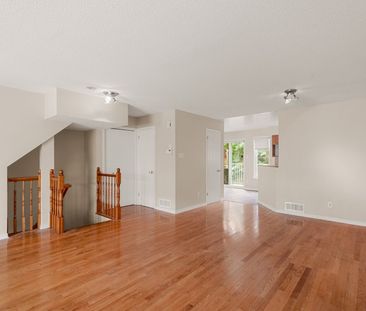 For Lease - 1701 BLOHM Drive Unit# 10, Hunt Club - South Keys and A... - Photo 1