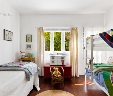 Charming Cottage With Studio, Lush Gardens & Peaceful Surrounds! - Photo 3