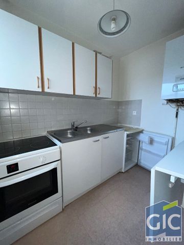 Location Appartement 2 pièces 33m² - Photo 5