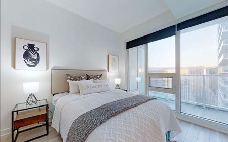 For Lease - 17 Bathurst Street Unit# 703, Toronto, Ontario - Photo 3