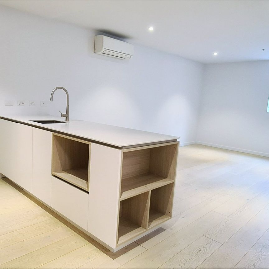 M01/40 Hall Street, Moonee Ponds VIC 3039 - Photo 1