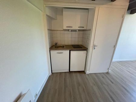 TOULOUSE / Location Appartement 1 Pièce 22 m² - Photo 4