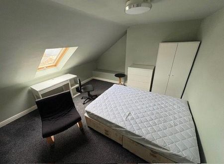 5 bedroom maisonette to rent - Photo 3