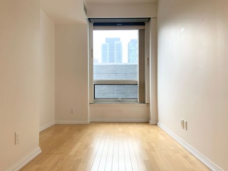 For Lease - 35 Hayden Street Unit# 1211, Toronto, Ontario - Photo 3