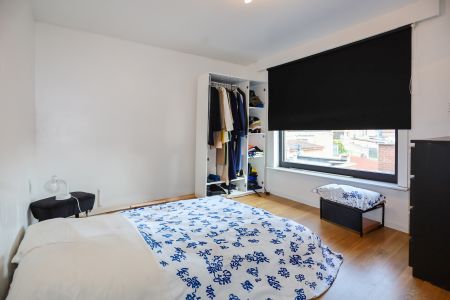 Leuke rijwoning met zij-ingang naar grote tuin - Photo 3