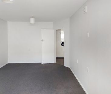 Kelburn Living - Photo 6