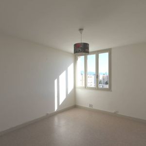 Location appartement 2 pièces 40.79 m² à Romans-sur-Isère (26100) - Photo 2